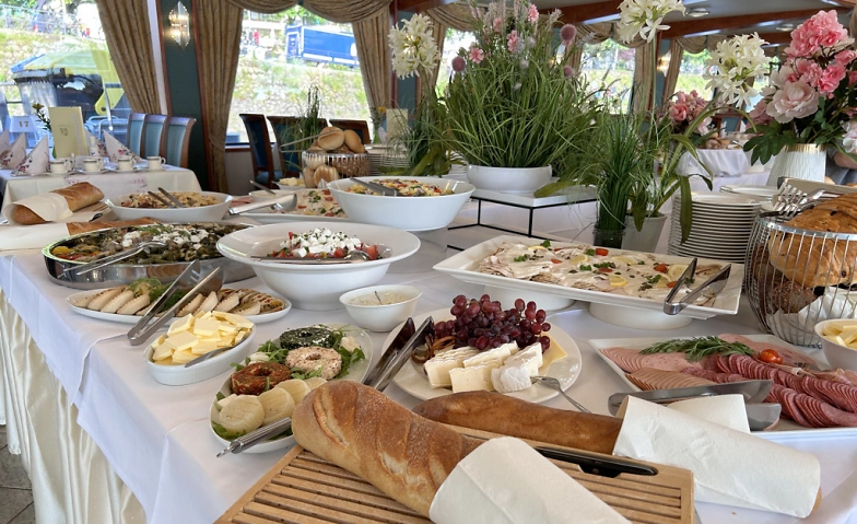 Event-Image for 'Festtagsbrunch auf MS Rheinprinzessin'