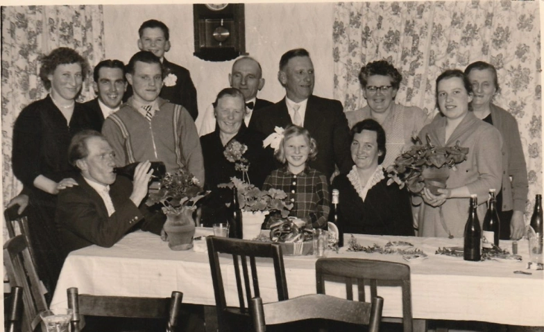 Event-Image for 'Urgroßvater in Uniform- Eine antifaschistische Familienfeier'