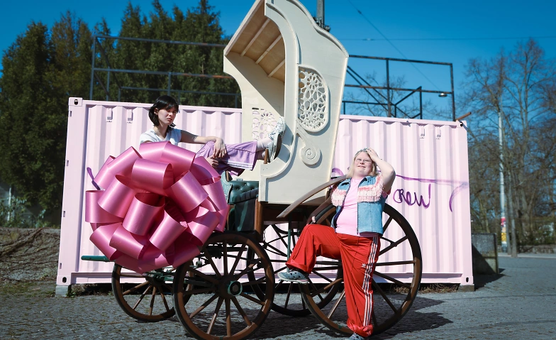 Event-Image for 'Britney's Fears. The Making of: A Princess'